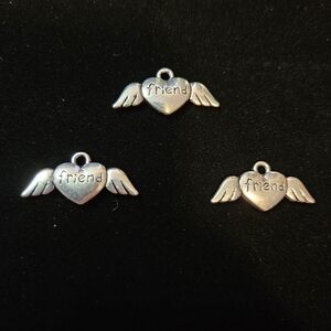 🛍️ 2/$6 🛍️ Set of 3 Silver Heart Wing Friend Charms